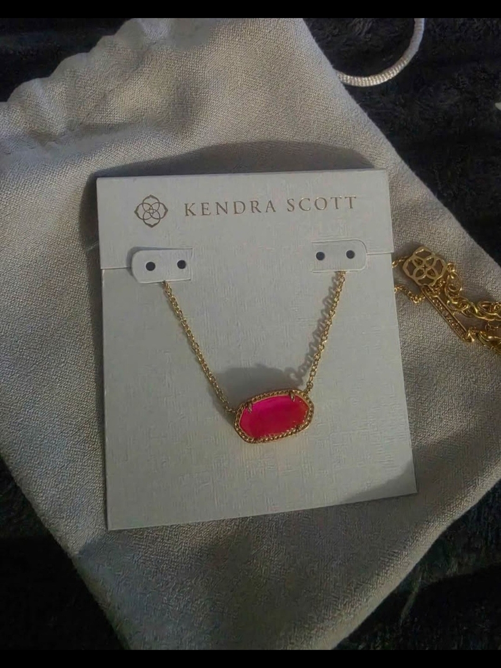 New Kendra Scott Hot Pink Gold Elisa-Style Pendant Necklace